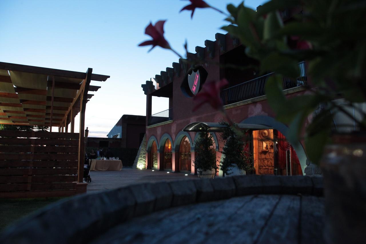 سيسا أورونكا Villa Carmela المظهر الخارجي الصورة